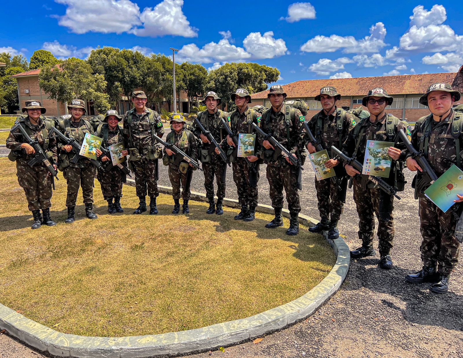 Brigada de Infantaria de Selva realiza estágio para os órgãos de segurança  pública